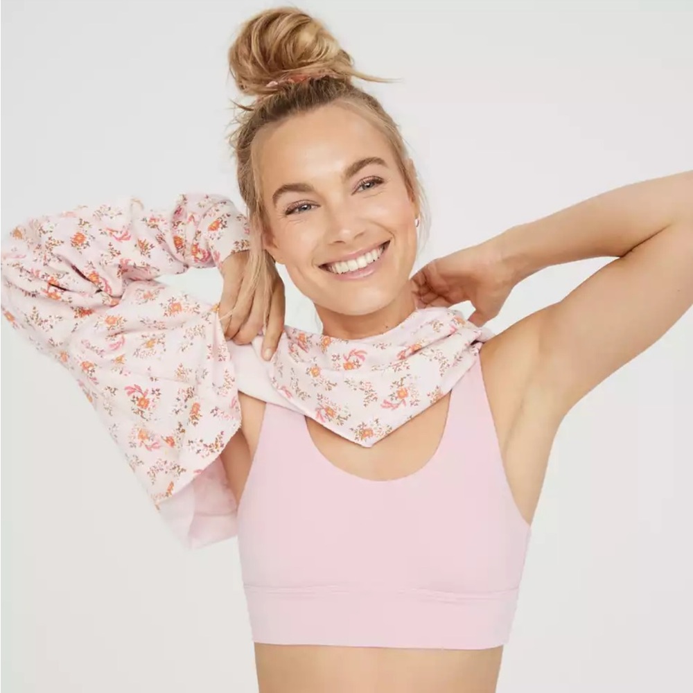 Aerie OFFLINE Real Me Sports Bra
